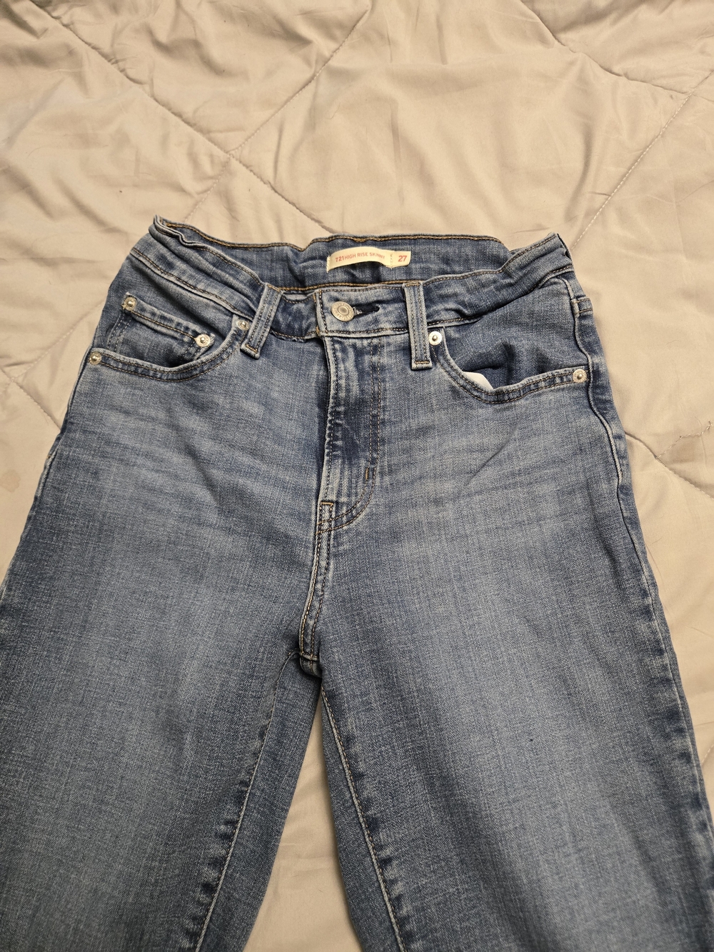 Levi's 721 High Rise Skinny Jeans | Size 27 | Medium Wash